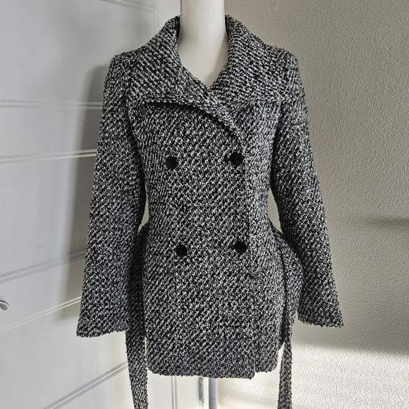 Calvin Klein Women's Black and White Tweed Pea Coat. Size 8P - Picture 2 of 8